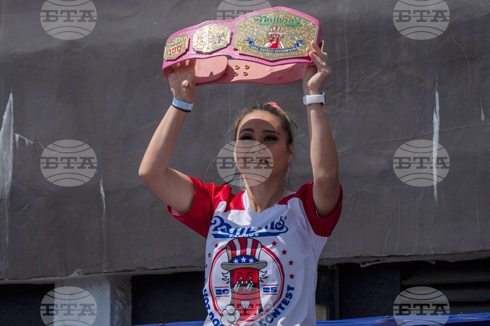 Fourth of July Hot Dog Contest