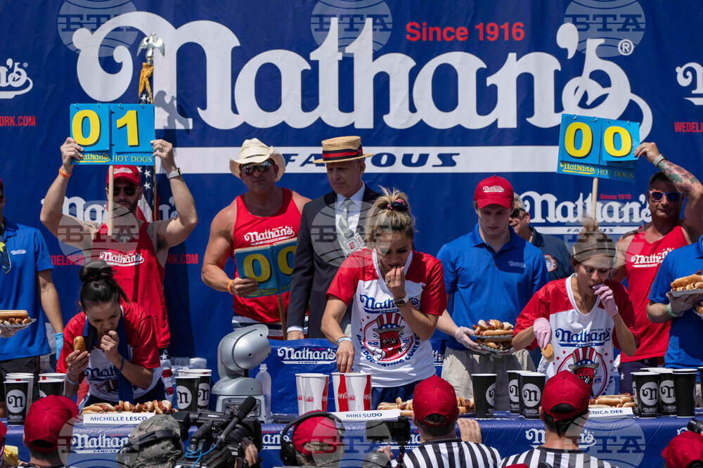 Fourth of July Hot Dog Contest
