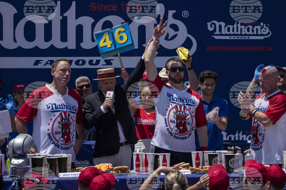 Fourth of July Hot Dog Contest