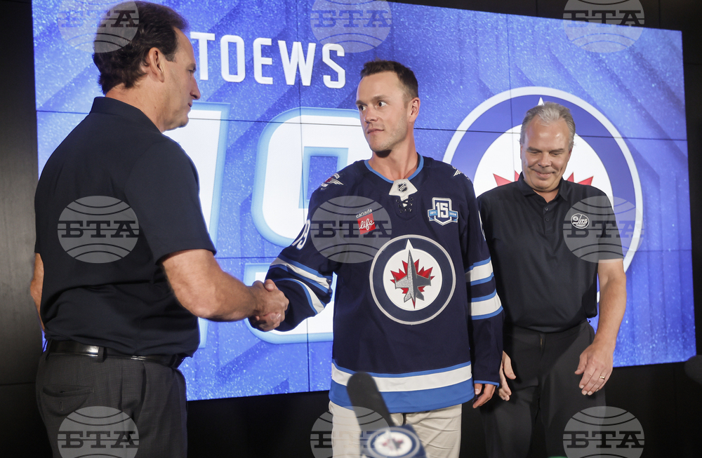 Jets Toews Hockey