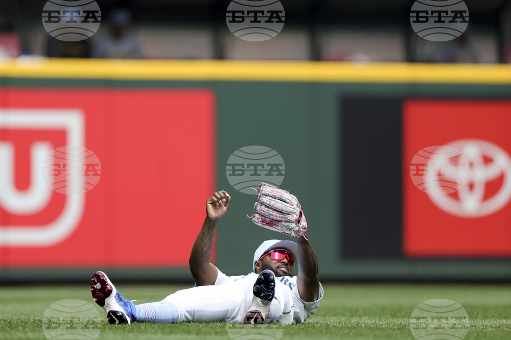 Pirates Mariners Baseball
