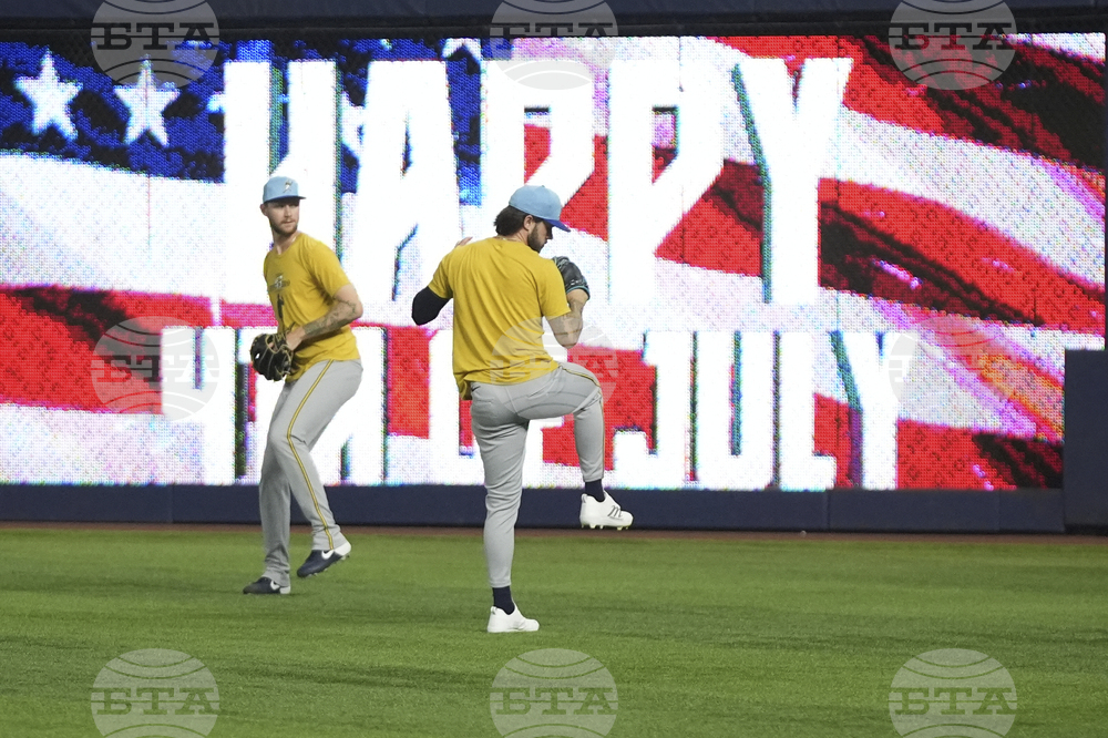 Brewers Marlins Baseball