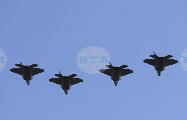 Португалия иска американските и европейските производители на изтребители да се конкурират при бъдеща сделка 