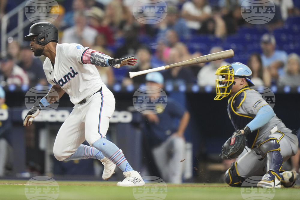 Brewers Marlins Baseball