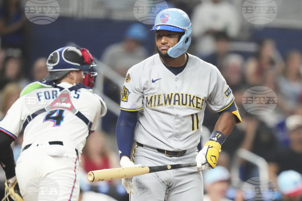 Brewers Marlins Baseball