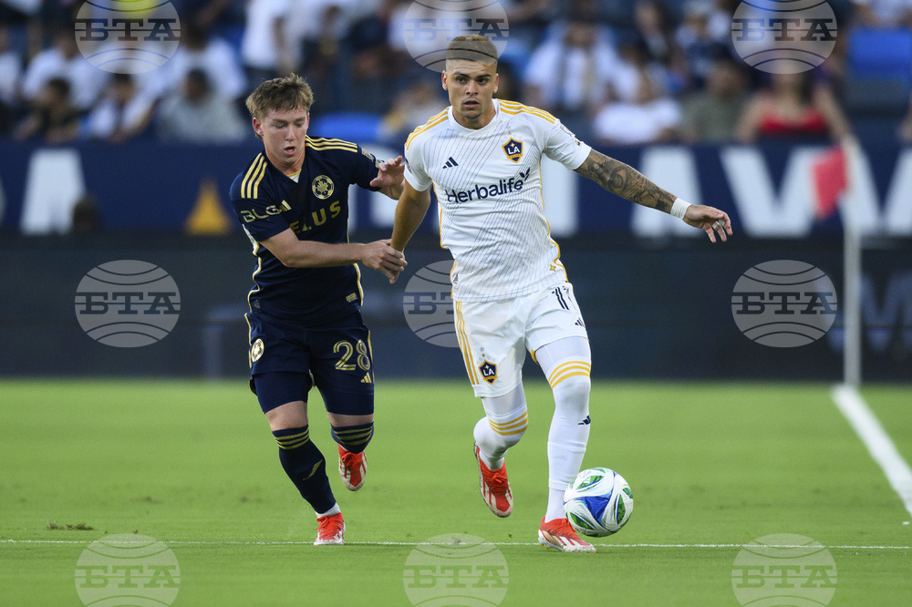 MLS Whitecaps Galaxy Soccer