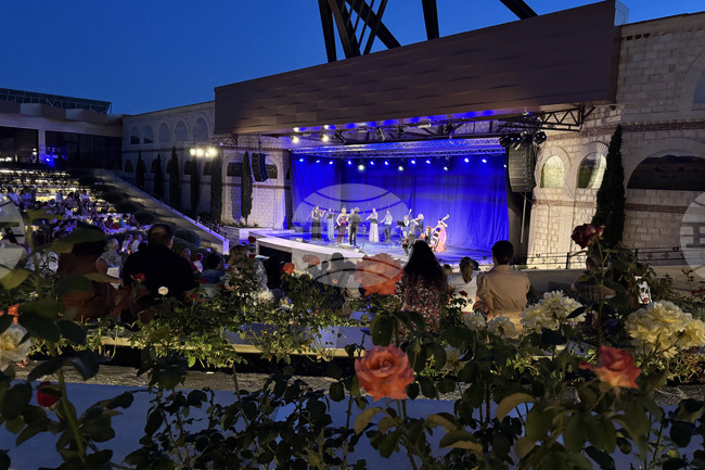 Комплекс "Дамасцена" край Павел баня ще е домакин на втория фестивал "Камджалов в Долината на розите" в началото на юли идната година