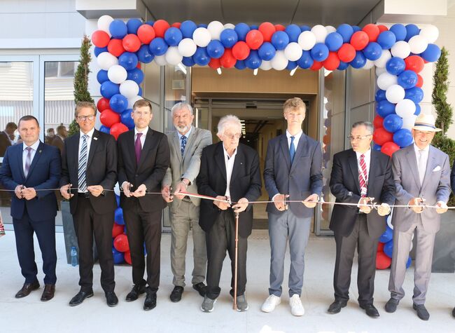 Германската „ВИТТЕ Аутомотив България“ откри новото си разширение на завода в Русе