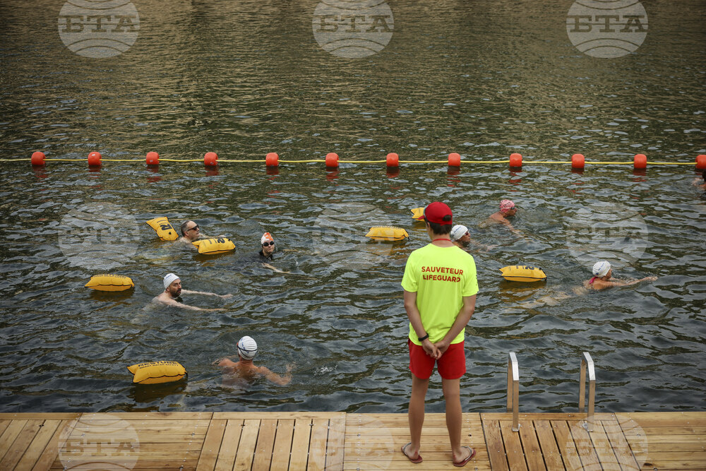 France Seine Swimming