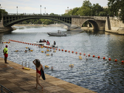 France Seine Swimming
