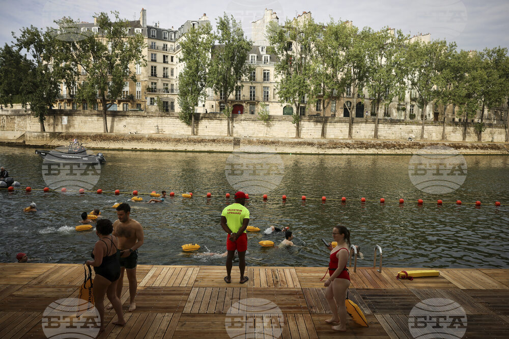 France Seine Swimming