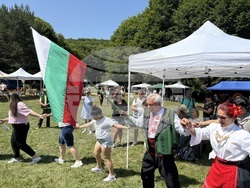 Село Долни Окол - „Арно оро” - фестивал