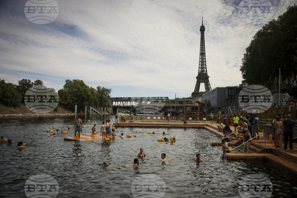 France Seine Swimming