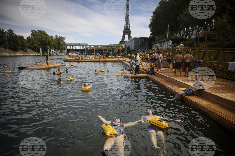 France Seine Swimming