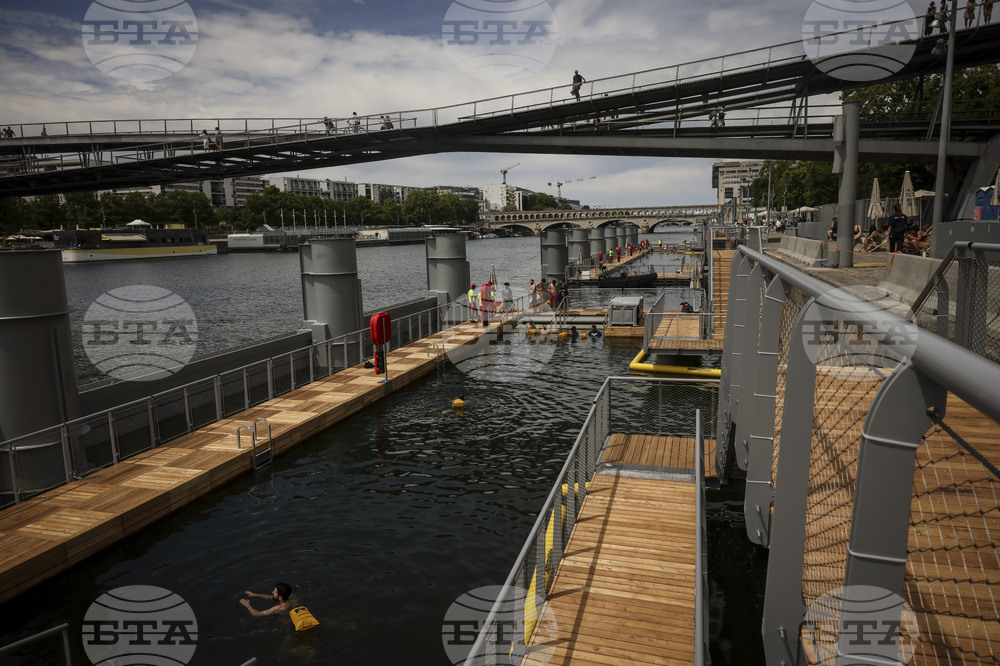 France Seine Swimming