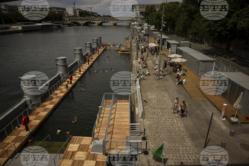 France Seine Swimming