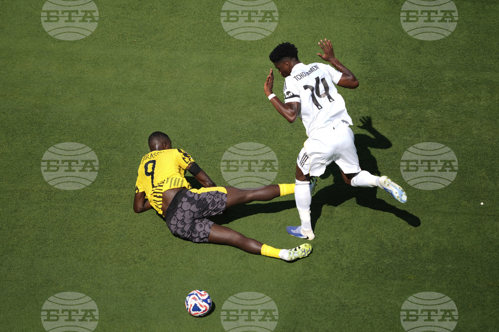 CWC Real Madrid Borussia Dortmund Soccer