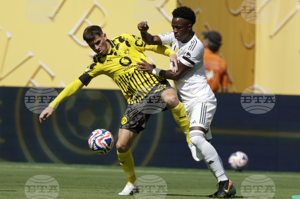 CWC Real Madrid Borussia Dortmund Soccer