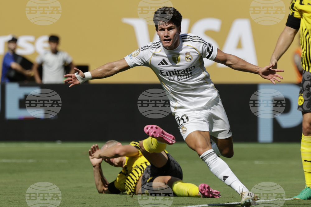 CWC Real Madrid Borussia Dortmund Soccer