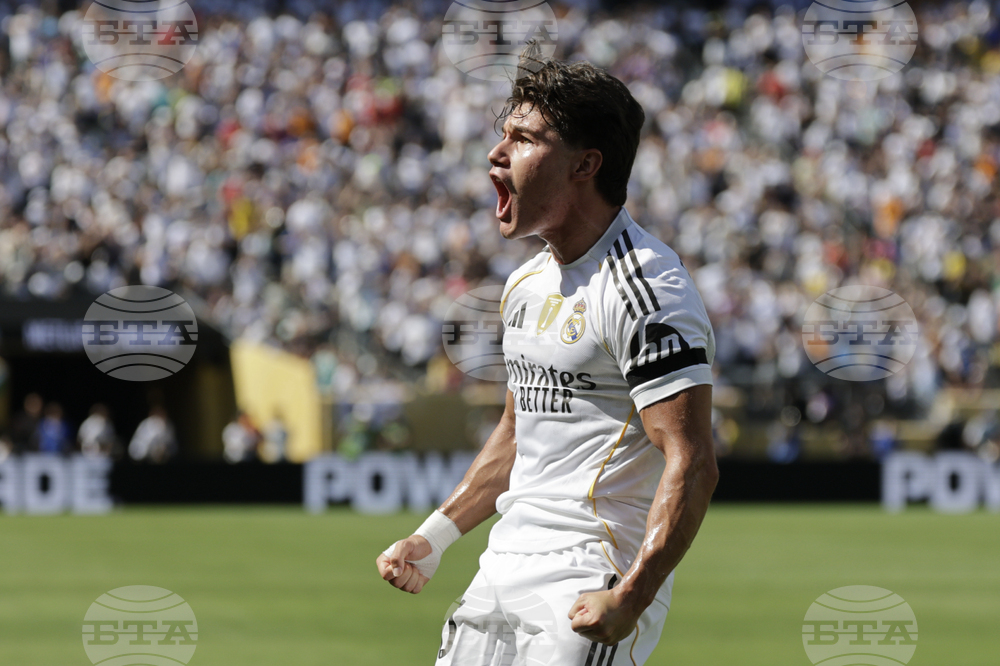 CWC Real Madrid Borussia Dortmund Soccer