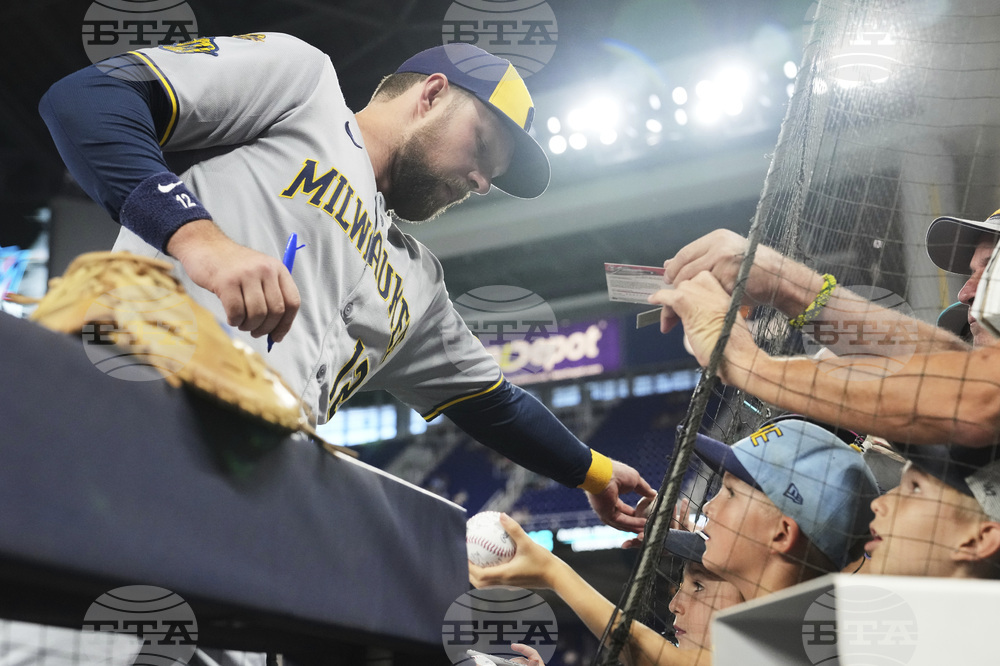 Brewers Marlins Baseball