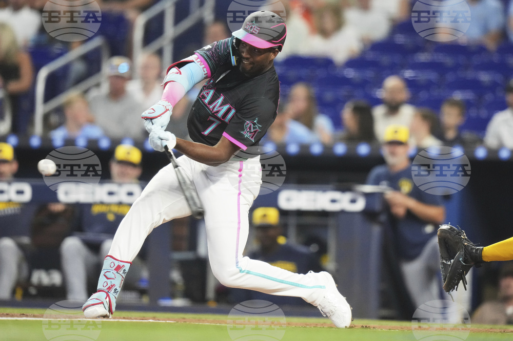 Brewers Marlins Baseball
