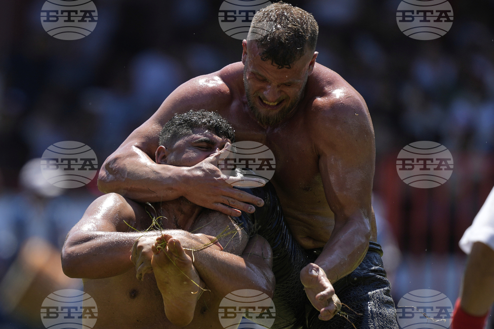 Turkey Oil Wrestling
