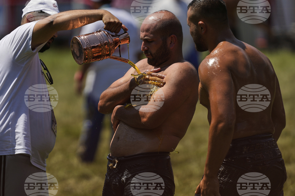 Turkey Oil Wrestling