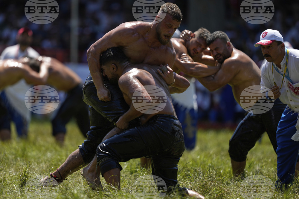 Turkey Oil Wrestling