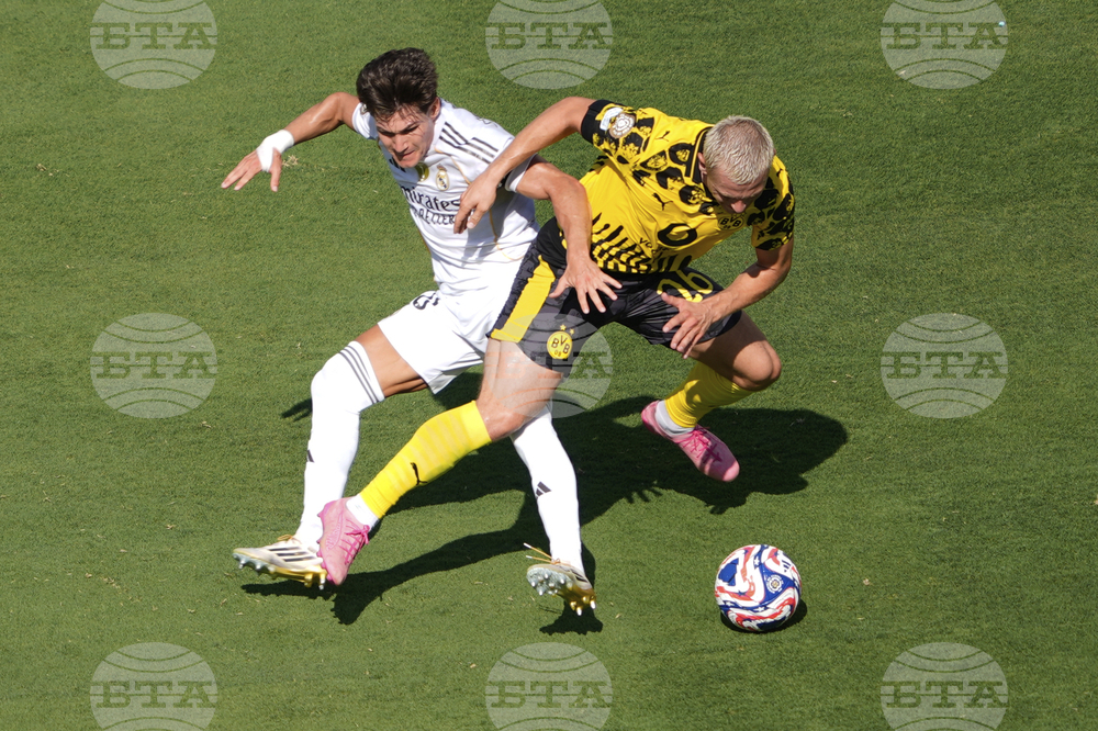 CWC Real Madrid Borussia Dortmund Soccer