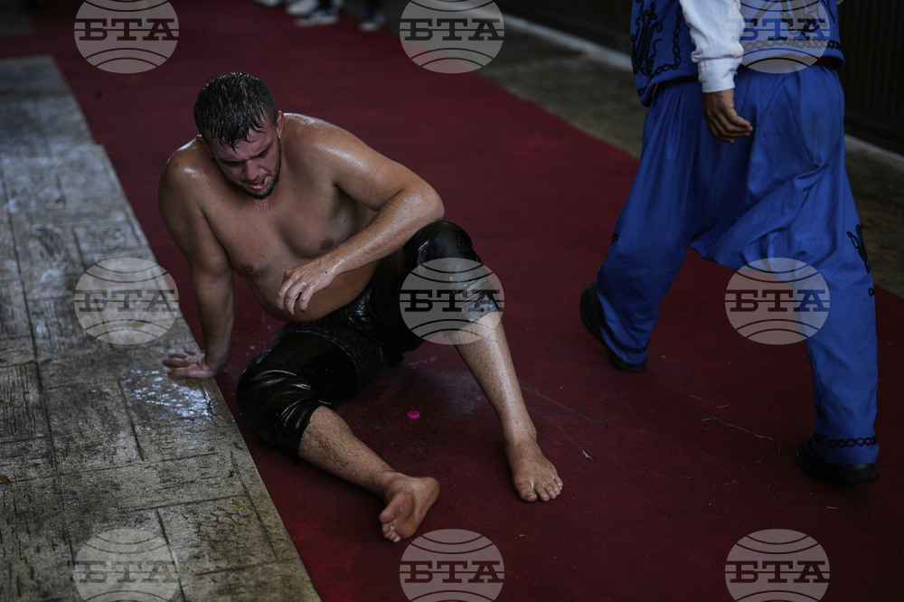 Turkey Oil Wrestling