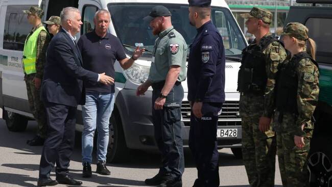 ПАП: Ако Германия премахне граничните проверки, Полша ще последва примера ѝ, заяви полският вътрешен министър