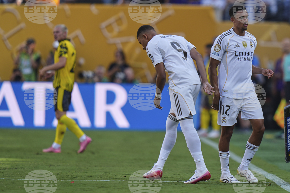 CWC Real Madrid Borussia Dortmund Soccer