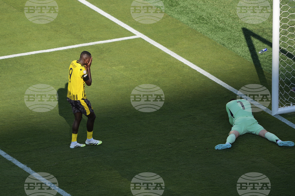 CWC Real Madrid Borussia Dortmund Soccer