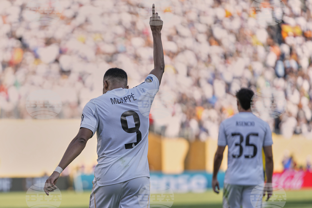 CWC Real Madrid Borussia Dortmund Soccer
