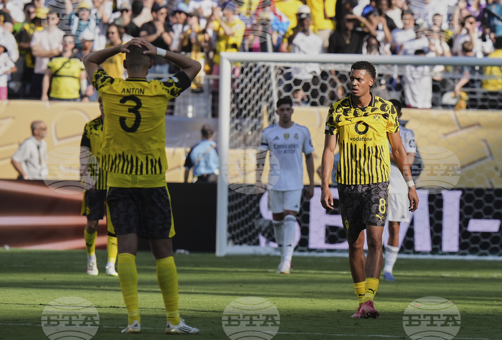 CWC Real Madrid Borussia Dortmund Soccer