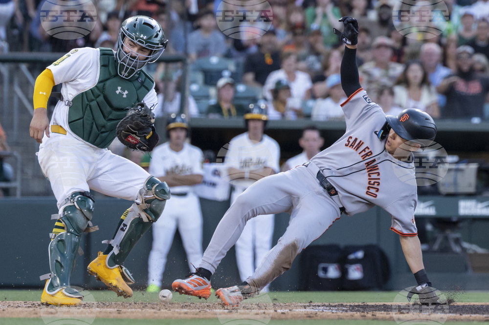 Giants Athletics Baseball