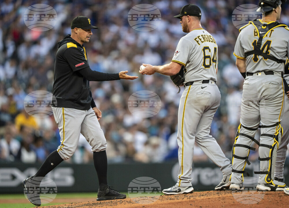 Pirates Mariners Baseball