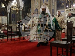 Патриаршеска катедрала „Св. Александър Невски" - света литургия 