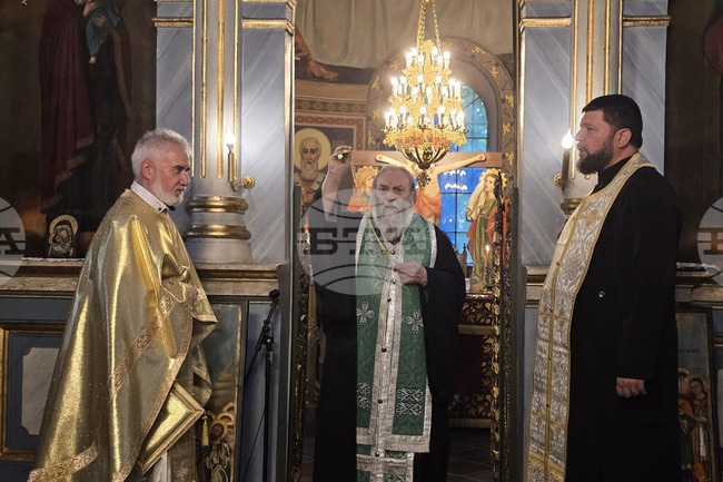 Плевен - митрополит - ставрофорен иконом