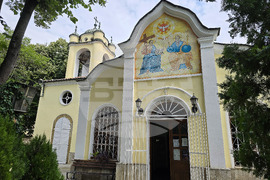 Ловеч - храм „Света Троица“