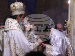 Патриаршеска катедрала „Св. Александър Невски" - хиротония - архимадрит Василий