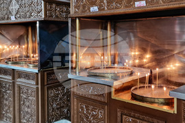 Шумен - храм „Св. Три Светители" - литургия