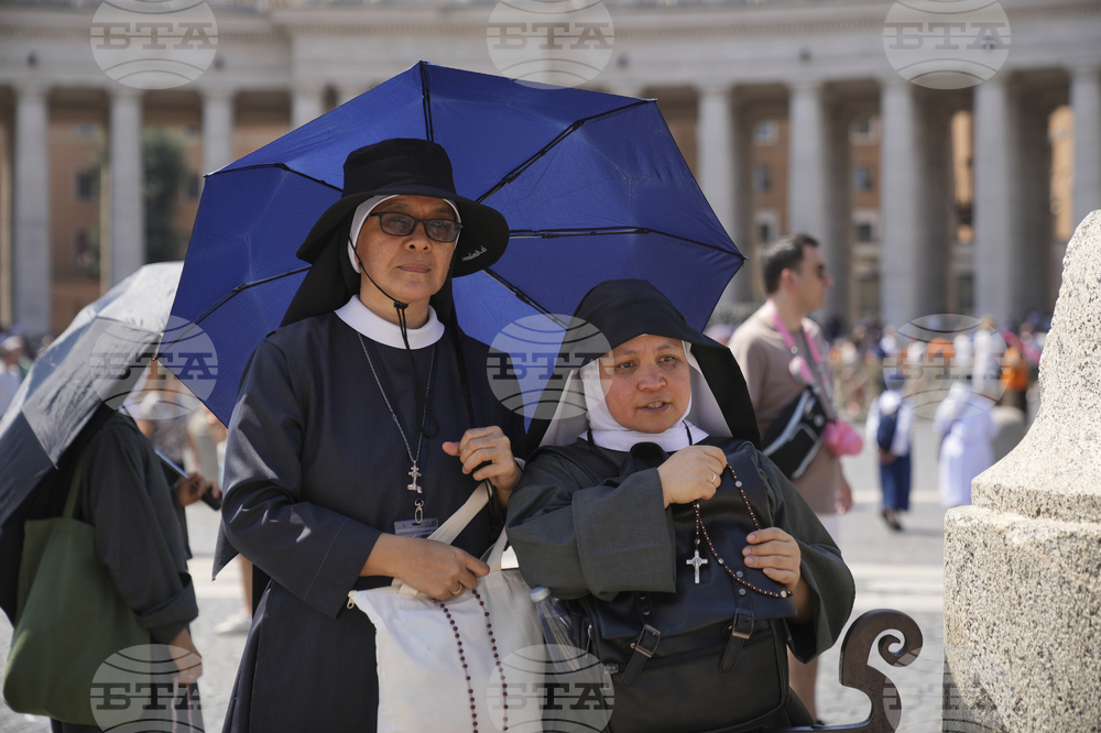 Vatican Pope Weather