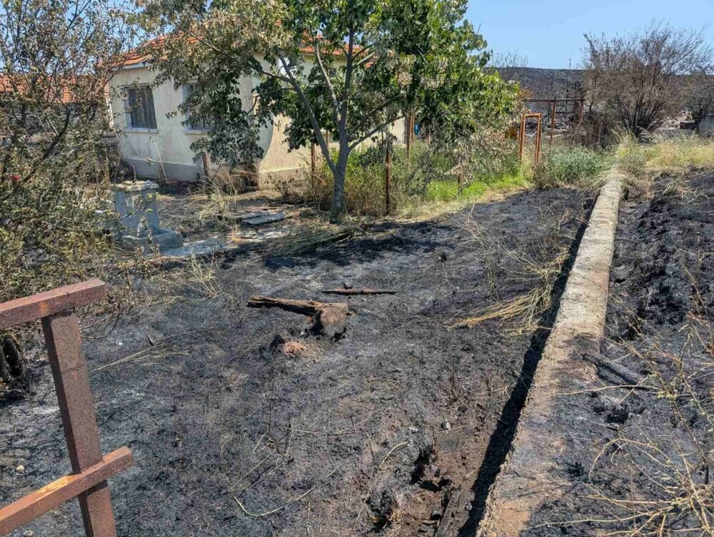 Нов пожар е възникнал в района на солниците край Бургас