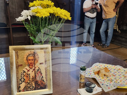 Търговище - отец Бисер Христов - неделна служба