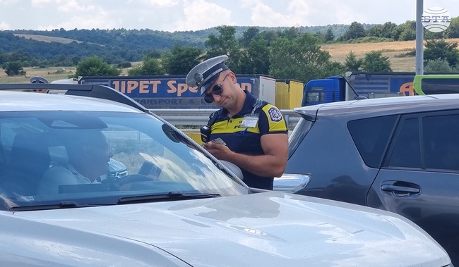 Специализирана полицейска операция се състоя днес на автомагистрала "Струма"