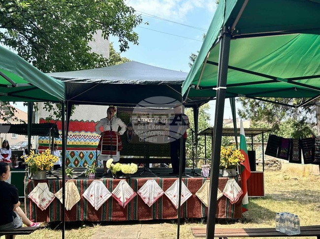 Млади изпълнители от седем населени места събра първото издание на Междуселския детски фолклорен обмен в ловешкото село Йоглав