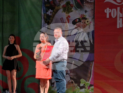 Село Царевец - фестивал „Фолклорен извор“ - награждаване