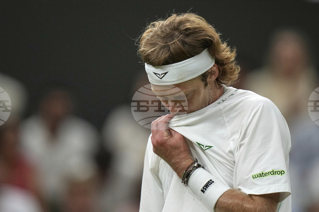 Водачът в схемата Андрей Рубльов отпадна на полуфиналите на турнира по тенис в Лос Кабос